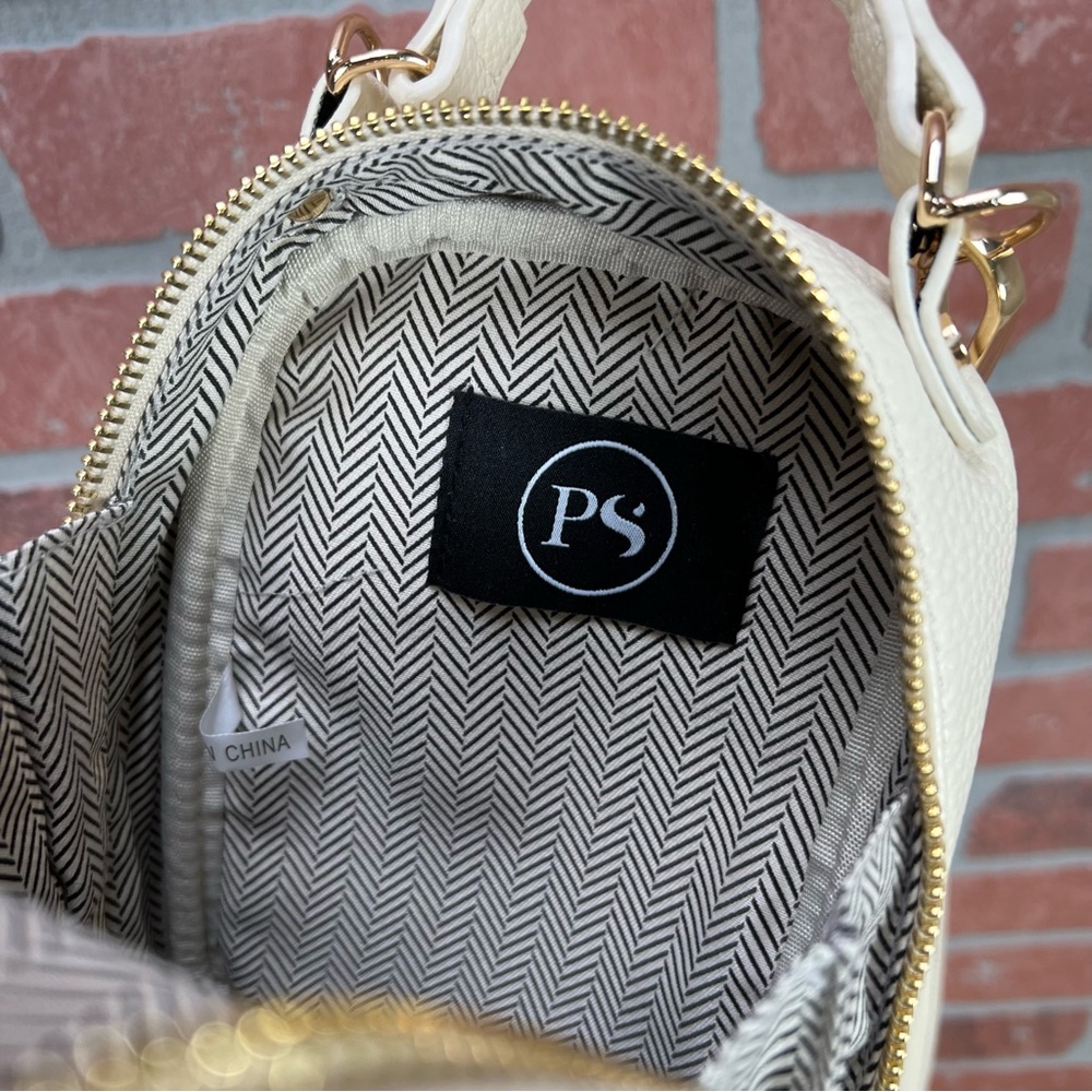Cream Crossbody Handbag - Picture 7 of 7